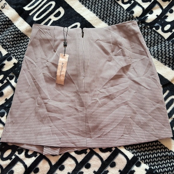 BCBGeneration BNWT skirt - Picture 5 of 7